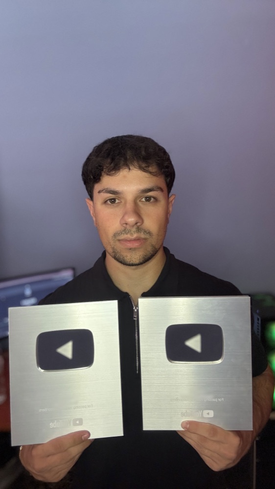 Δύο Silver Creator Awards του YouTube